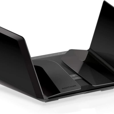 5 PT RAXE500 GbE Triband Wireless Router